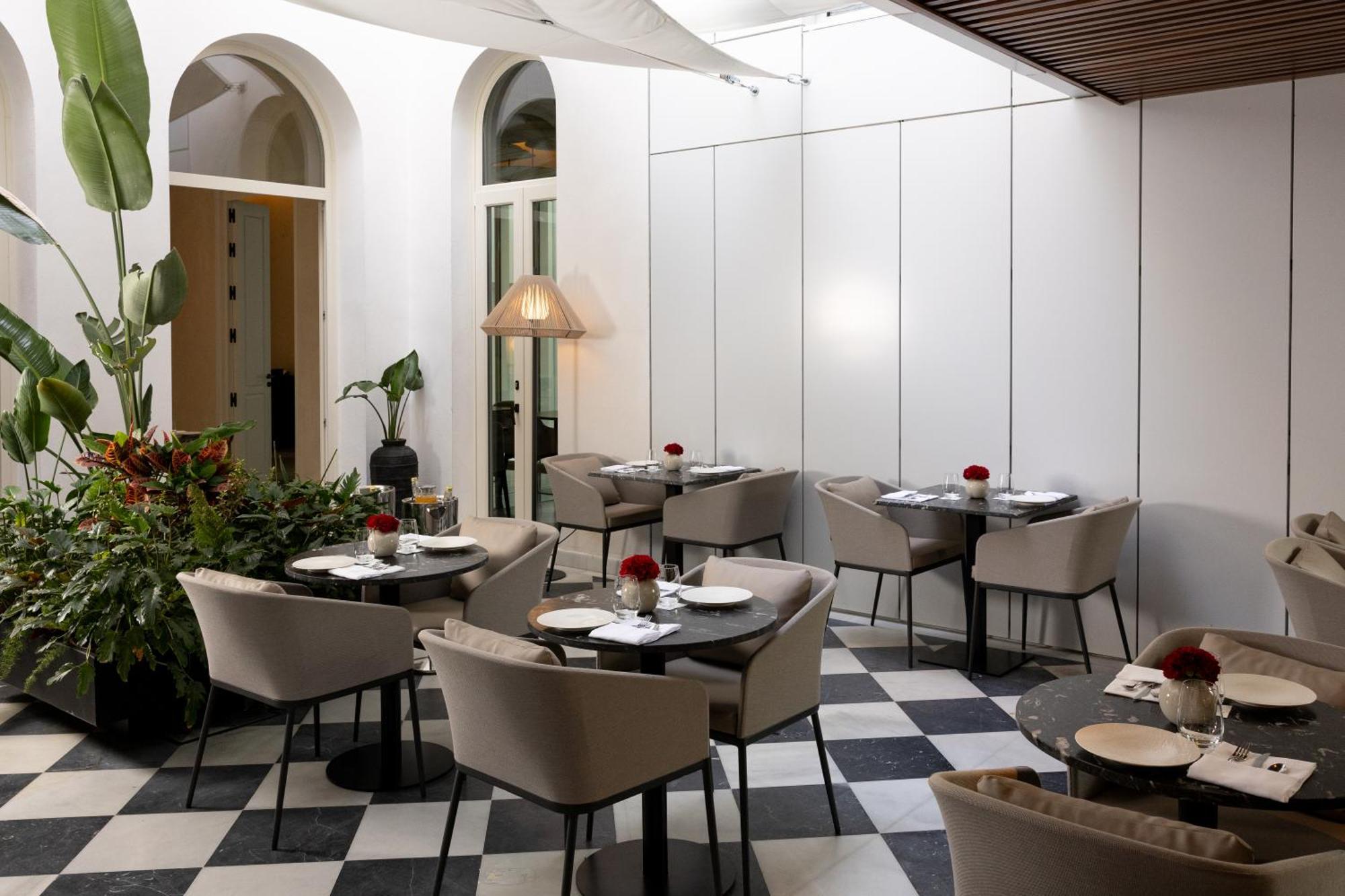 Mercer Plaza Sevilla 5 Gl エクステリア 写真