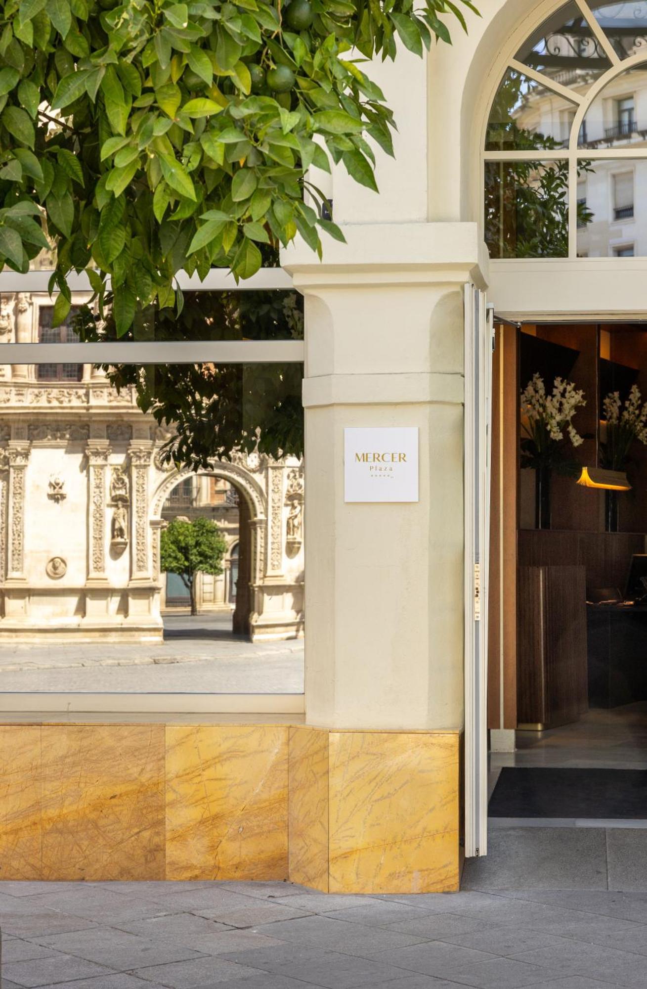 Mercer Plaza Sevilla 5 Gl エクステリア 写真